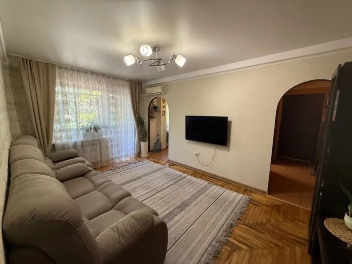Продам ухоженнаю 3 ком.кв по ул.Победа - фото 1