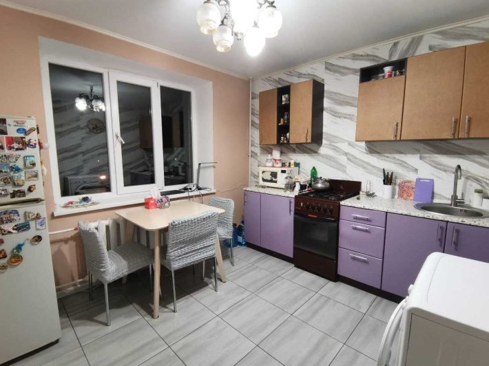 Продаж 1 кімн. кв. 40 м2, вул. Алмазна, Заводський р-н, Павло Кічкас - фото 1