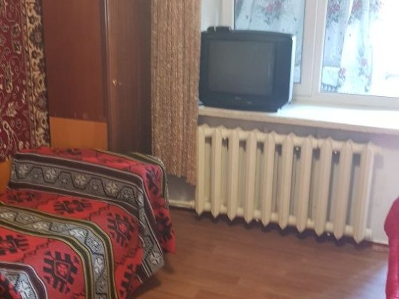 Продаж 1кім невеликой квартири ,в районі Полевой. Житомир