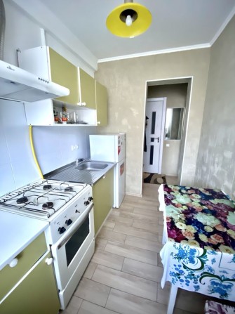 Продаж2 кім  вулиця Повітряна - фото 1