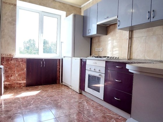 Продажа 3х с новым ремонтом пр. Поля (Кирова), П.Орлика