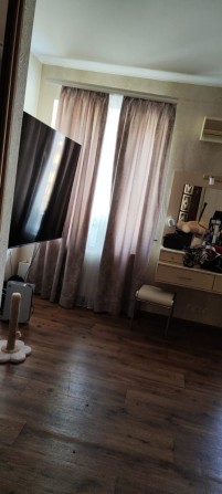 Продам половину 3х комнатной квартиры - фото 1