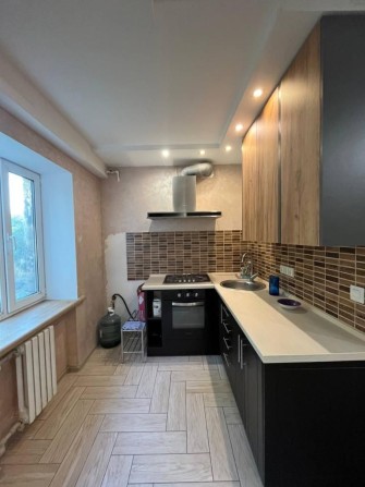 Продам 2-комн квартиру в районе 20-Летия Победы ул. - фото 1