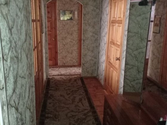 Продам 4х комнатную квартиру Запорожье