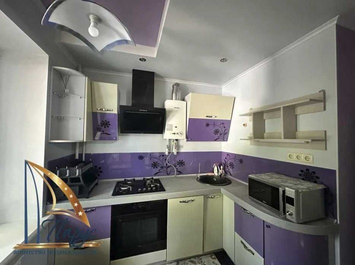 Продам 2 ком квартиру ул. Якова Новицкого 2/5 - фото 1