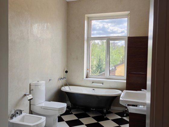 Продаж 3-к квартири 109 м², вул. Коновальця, вілла, Львів Львов