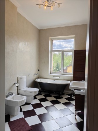 Продаж 3-к квартири 109 м², вул. Коновальця, вілла, Львів - фото 1