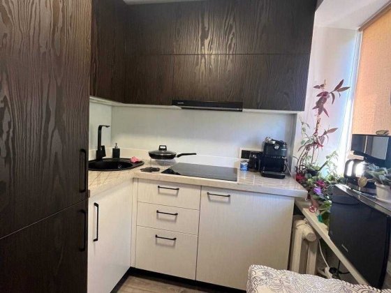 Продам 3-комн.квартиру на Космосе, р-н ост.Высотная Запорожье