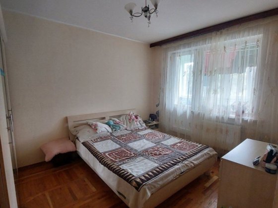 Продається чотирьох кімнатна квартира Кропивницький