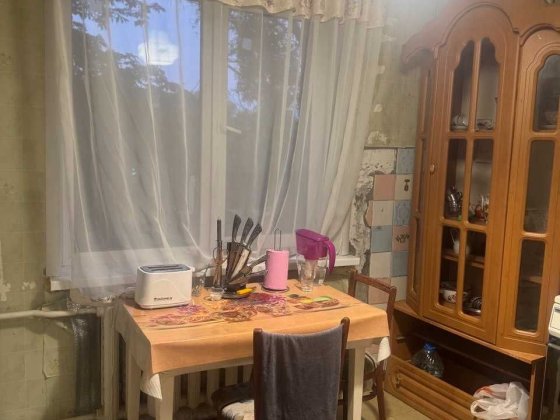 Продам 1 к. квартиру , ЧЕШКУ, на 3/9 этаже , на Набережной Победы, ЖМ Победа-4 ! Днепр