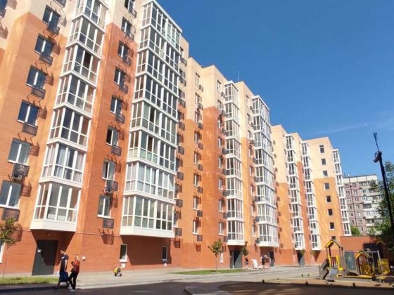 Продам 3 кімнатну квартиру ЖК Затишний Новобудова Перемга- 3  2-й поверх Днепр