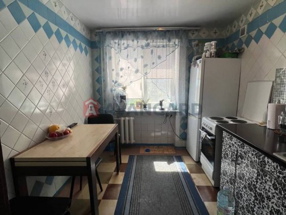 Продаж 2х кімнатної квартири ЖМ Тополя, цегляний будинок