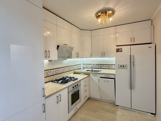 Продаж 4-х кімнатна квартира, Центр міста. Індивідуальне опалення! Житомир