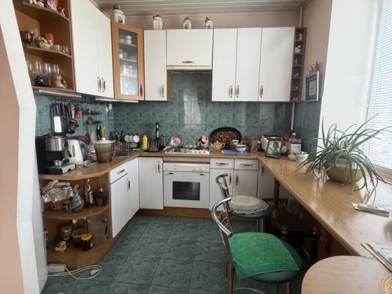 Продажа 3 комнатной квартиры студии пл. Запорожская Запорожье