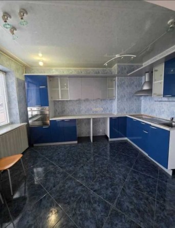 3 кім в багатоповерхівці з кап ремонтом на НАУКИ (ГАГАРІНА) (721097) - фото 1