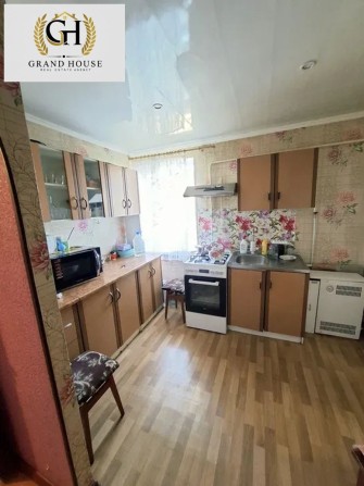 Продам 3 кімнатну квартиру на Сонячному+ гараж - фото 1