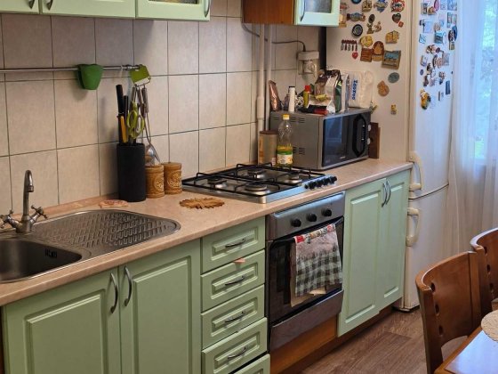Продам 3-кімнатну квартиру на Тополі-2 Днепр