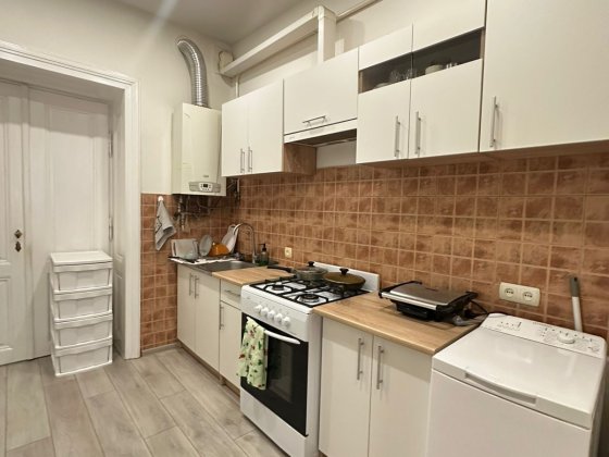 Продаж 2-кімнатної квартири в центрі Львова на вул. Різьбярська Львов