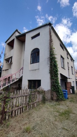 Продаж 3 кім квартири вул. Соборності. Винники - фото 1