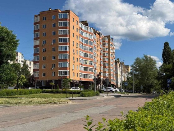 1-кімнатна квартира з великою лоджією, індивідуальне газове опалення Житомир