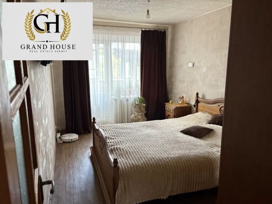 Продам крупногабаритну 4 кімнатну квартиру на Бендери ( Гагаріна) Кропивницький
