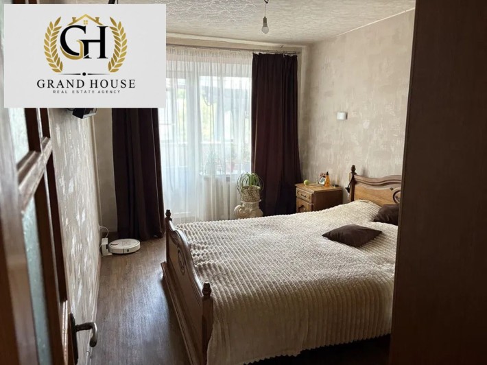Продам крупногабаритну 4 кімнатну квартиру на Бендери ( Гагаріна) - фото 1