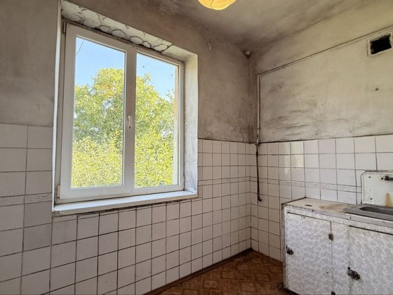 Продаж, 2 кім квартири під  ремонт 43м2 вул. Веделя Львів Львів