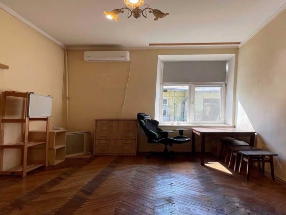Продаж 1 кімнатна квартира Львів Центр Університет Богдана Лепкого Львов