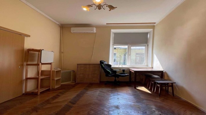 Продаж 1 кімнатна квартира Львів Центр Університет Богдана Лепкого - фото 1