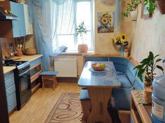 Продам 3 кімнатну квартиру з  оригінальною планіровкою. Кропивницький