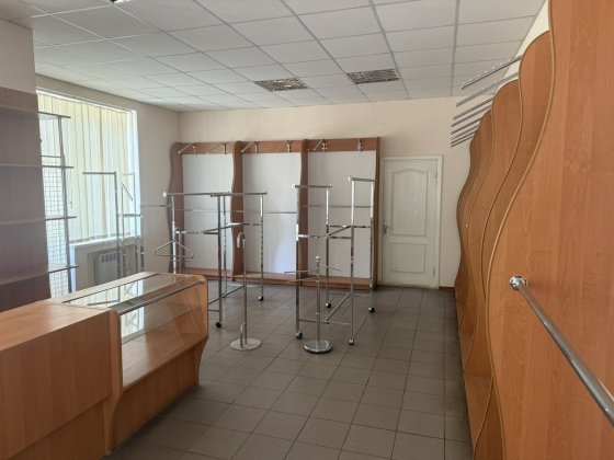 4 кімнатна квартира на Комарова. Окремий вхід. Кропивницький