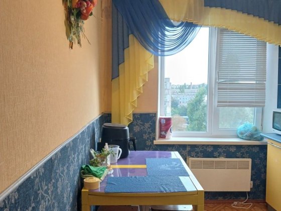 Продається 3-кімнатна квартира на Волкова біля Обласної лікарні Кропивницький