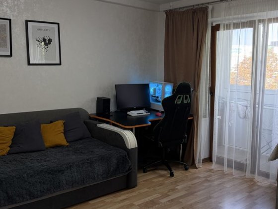 Продам 2-кімнатну квартиру з ремонтом, Комунарський район, вул. Космічна Запорожье