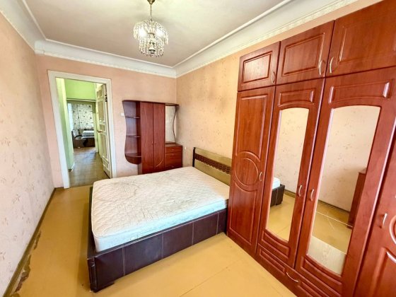 Продам 2-к квартиру на пр.Дмитрия Яворницкого 119 Днепр