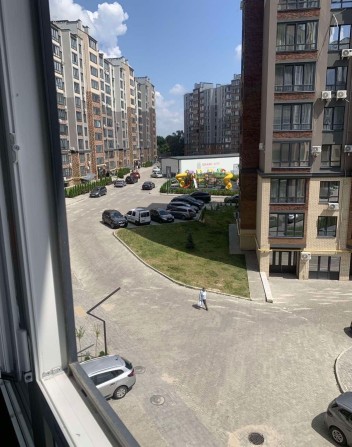 Продам 1 к квартиру в центрі - фото 1