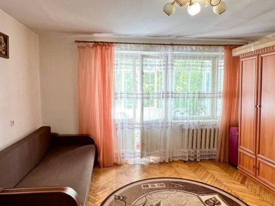 Продаж 1 кімнатної квартири вул. Торф'яна (бічна Чорновола) центр Львов