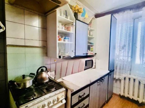 Продам 2-ком квартиру на ж/м Парус Дніпро
