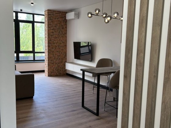 Преміальна 1-кімнатна квартира 56 м² у КБ «Атмосфера» – ремонт, меблі, техніка. Житомир