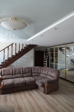Продаж дворівневої квартири - фото 1