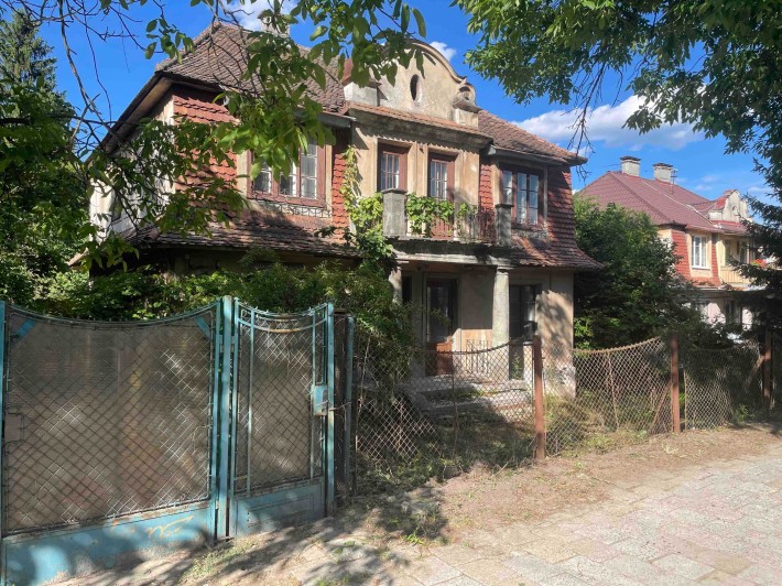 Унікальна вілла у Львові | 171 м² | 100 м до Стрийського парку - фото 1