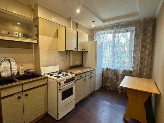 Продам затишну, 2к квартиру, ЖМ Лівобережний-2. Днепр