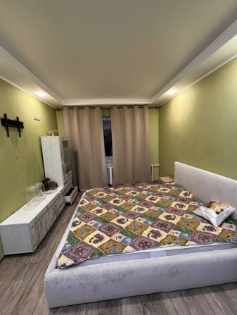 Продажа 2ой квартиры в Хортицком р-не - фото 1