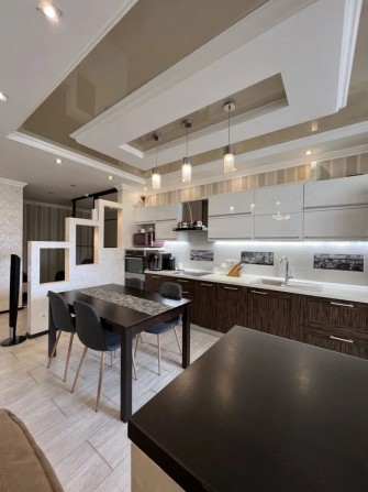 Продам 3-к квартиру новострой Победа. ЖК Best House - фото 1