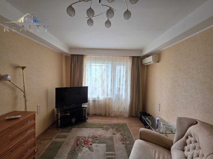 Продаж 1-кімнатної квартири.Олександрівський район(213-393-661) - фото 1