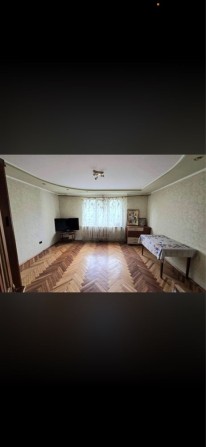 Миколайчука Продаж 3 кімнати - фото 1
