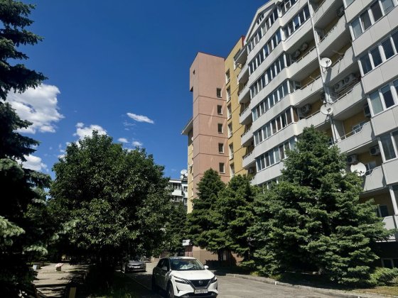 Продам 2х кім 56 м2 ЖК Скеля 12 квартал Днепр