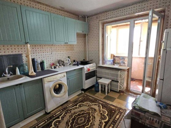 Продам 1 квартиру жм  Солнечный ул. Солнечная Набережная Днепр