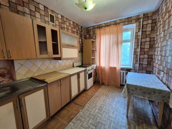 Продаю 3 комнатную квартиру на Площади Победы БЕЗ КОМИССИИ! а1 Николаев