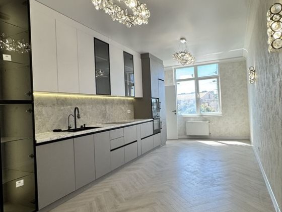 Продам 3 комнатную квартиру в  67 Жемчужине Одеса