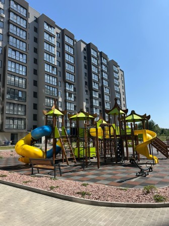 Продаж 2-кімнатної квартири в новобудові ЖК R2 Residence на вул. Роксоляни - фото 1
